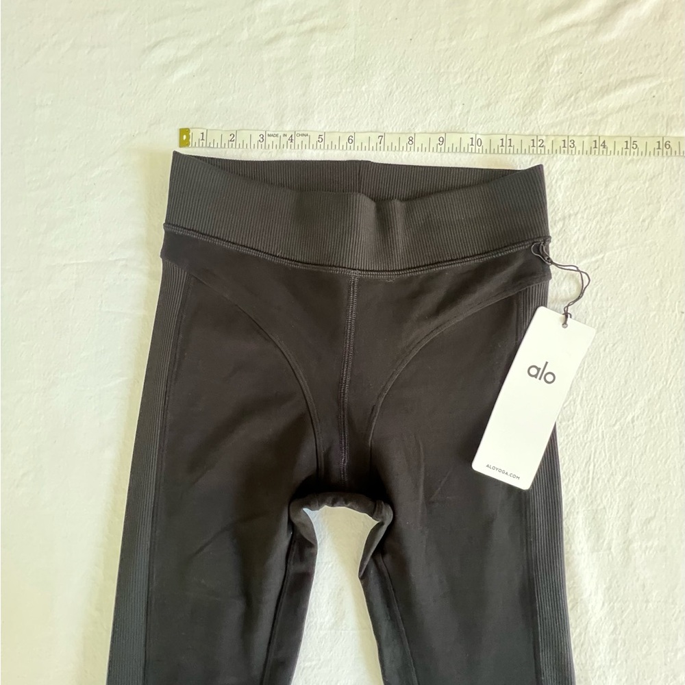 ALO Yoga Alosoft High-Waist Head Start Legging - Picture 11 of 11